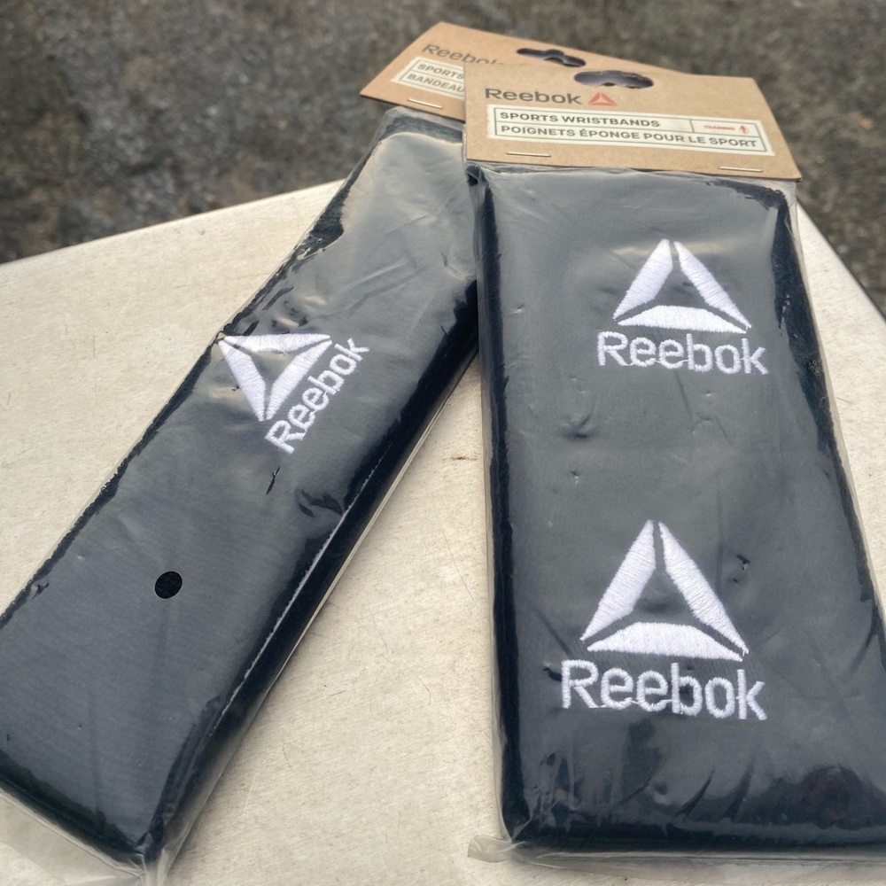 Reebok sports headband and wristband set